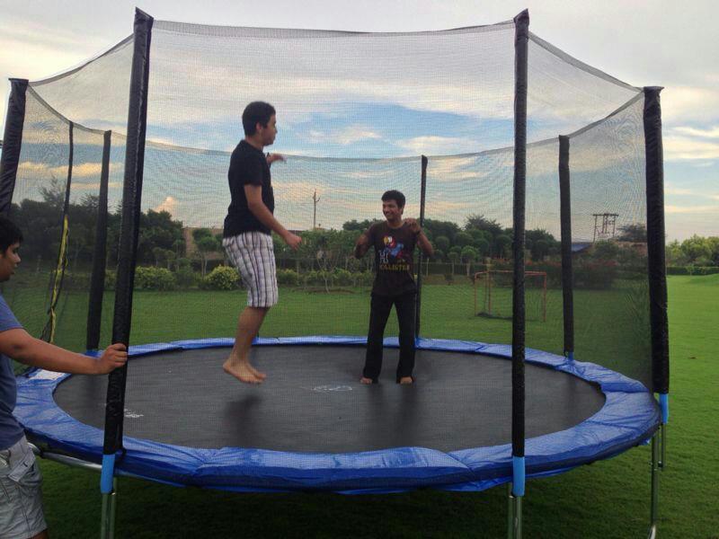 How Big Is A 14 Foot Trampoline